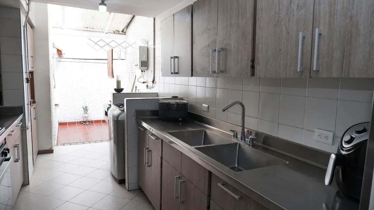 Casa La Palma Habitacion Cielo Medellin Homestay